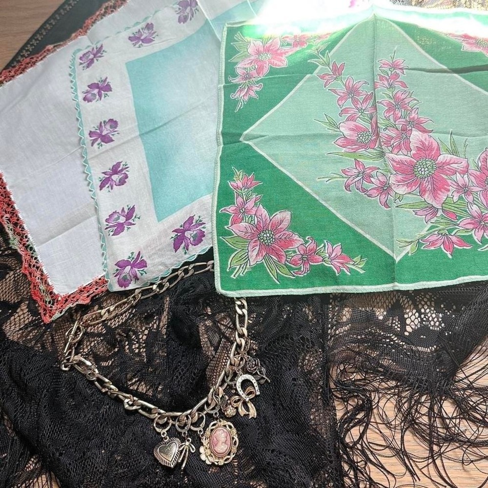 Vintage handkerchief scarf bundle